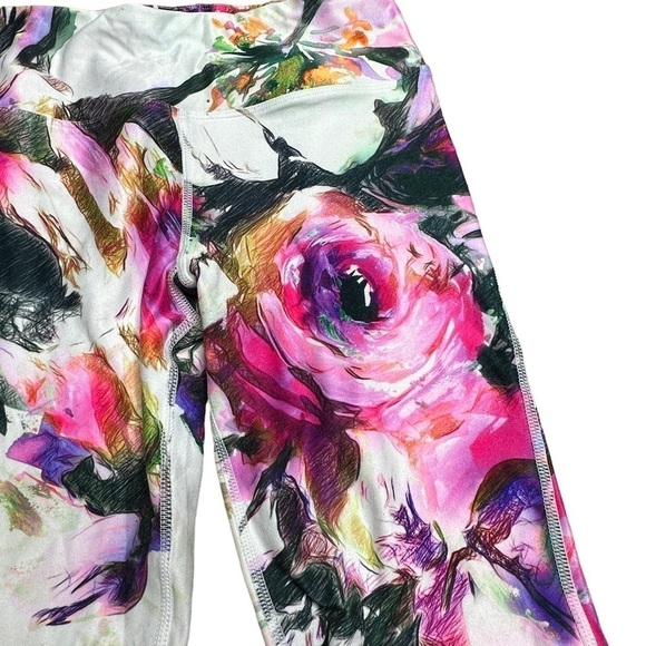 Betsey Johnson Performance floral leggings cropped XS - Picture 3 of 5